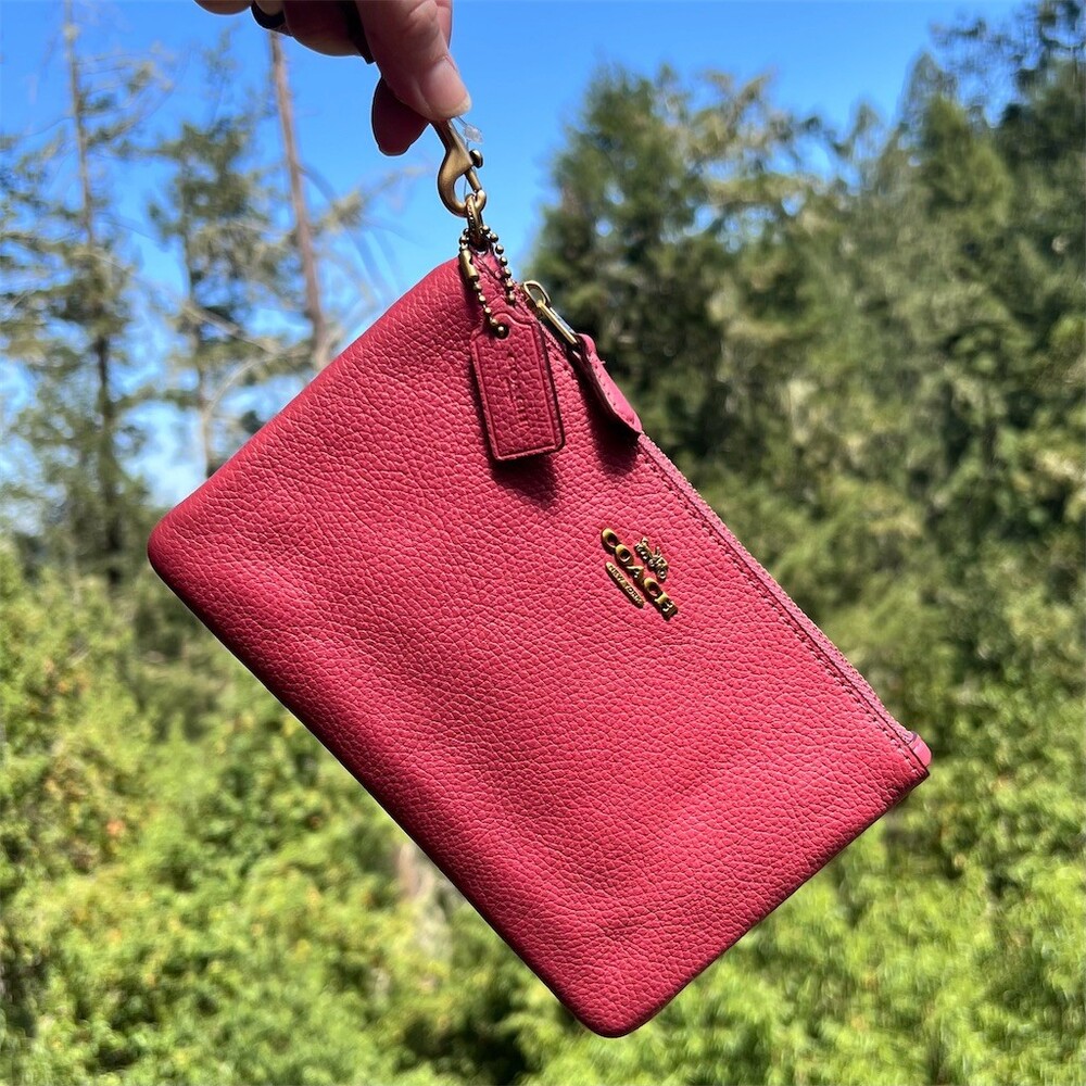 COACH Small PINK Pebble Leather Wristlet Wallet Clutch Gold Hardware AUTHENTIC